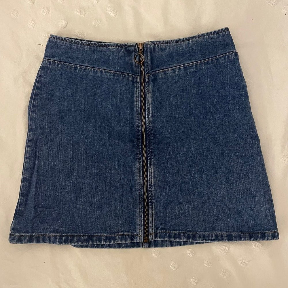 Denim jean skirt with front zip